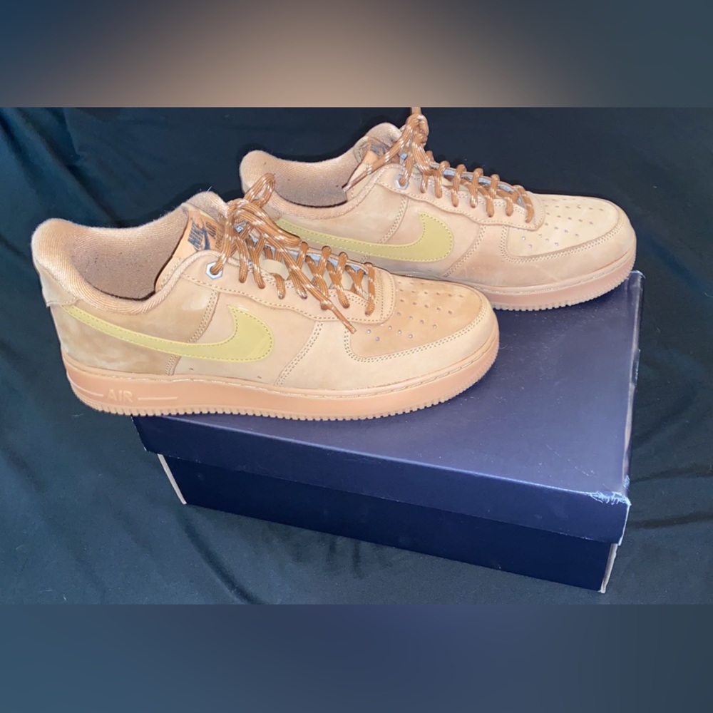 Nike Brown Air Force